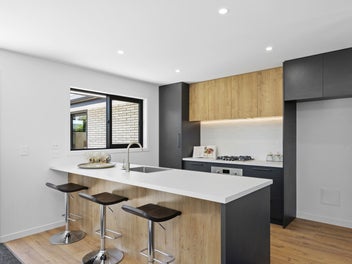 Brand new build with triple-car garaging