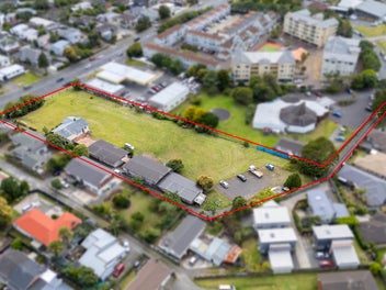 6703m² MUH Large Parcel – Rare Opportunity!