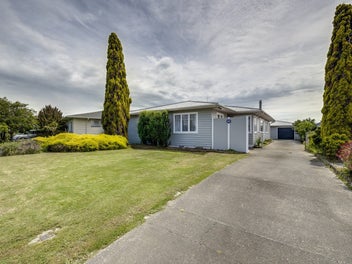 Four-bedrooms, inground pool, double garaging