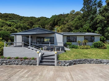 Hidden Gem: Enjoy privacy, views and location