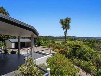 Hidden Gem: Enjoy privacy, views and location