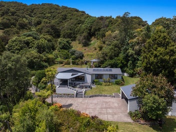 Hidden Gem: Enjoy privacy, views and location