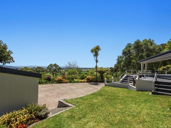 Hidden Gem: Enjoy privacy, views and location