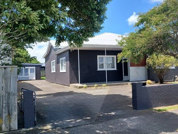 Image 1 of 23