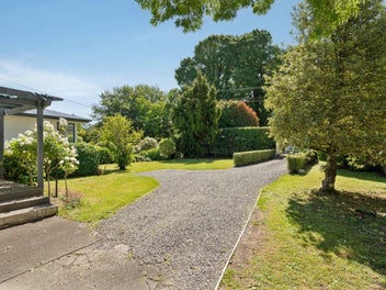 Charming Mid-Century Gem in the Heart of Greytown