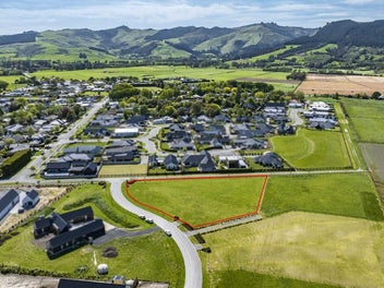 RARE OPPORTUNITY - BLUE CHIP LOCATION