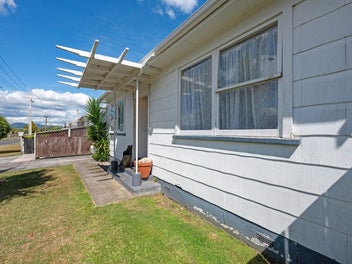 Central Living or Investment Opportunity