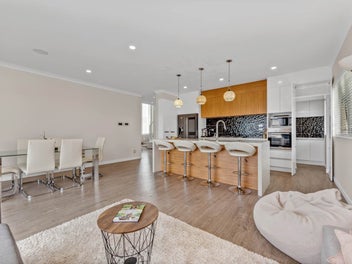URGENT SALE - MASSIVE PRICE REDUCTION