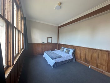 Image 1 of 14