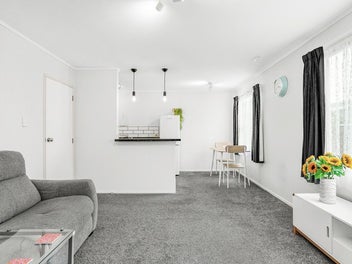 Cute, Central & Convenient