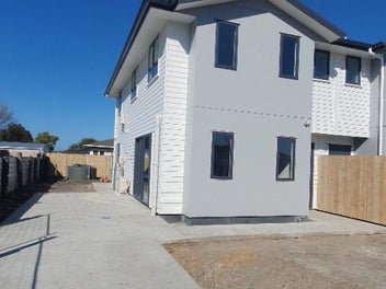 Image 1 of 18