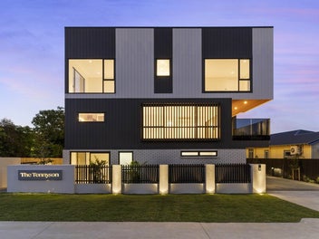 Coastal Luxury in the Heart of Takapuna