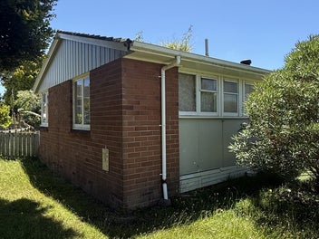 Image 1 of 16