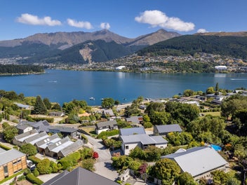 Luxury Lake Views