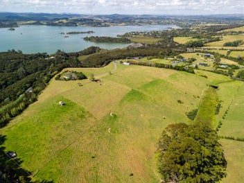 Possibly The Best Block In Kerikeri!