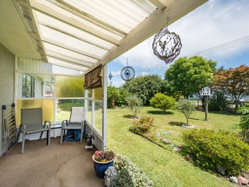 Sunshine, Space and So Affordable