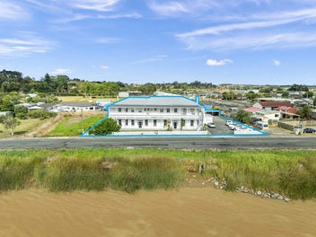 Image 1 of 15