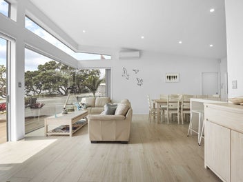Incredible Value For Stunning Beachside Home