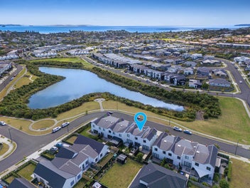 Downsizers, First Home Buyers - FREEHOLD MUST SELL