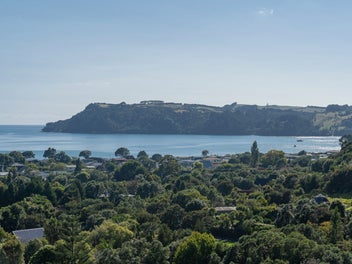 Ocean Views & Rural Vistas