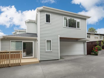 Modern Home – Rangi Zone with Granny Flat Setup