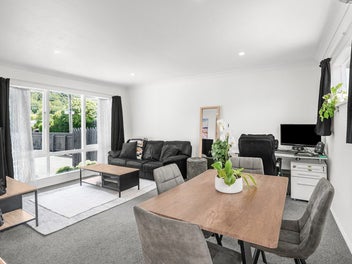 Perfect for Multi-Generational Living!