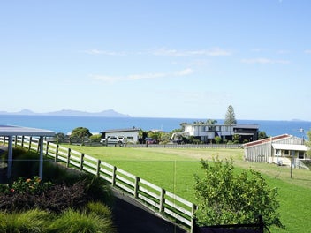 Privately located, yet so close to the beach !!