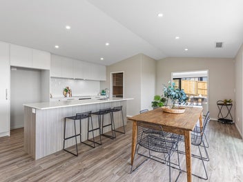 Grand Living with Grand Views