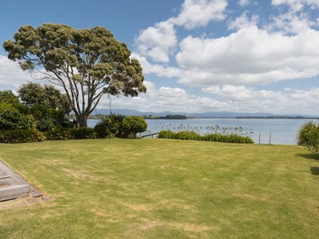 Tightly held Location, Prime Waterfront Potential