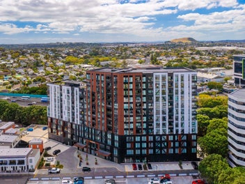 Modern studio – in La Quinta hotel Ellerslie