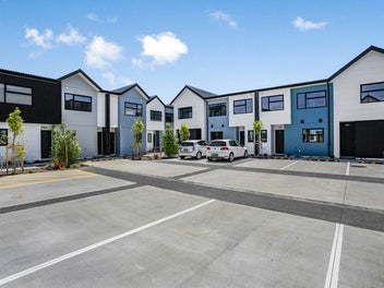 Last 2-bedroom townhouse left!