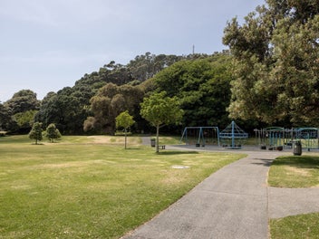 Elevation, views and location