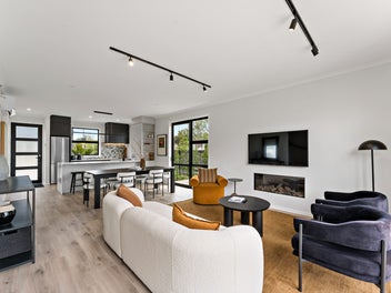 WE'LL PAY FOR YOUR MORTGAGE INTEREST FOR 1 YEAR