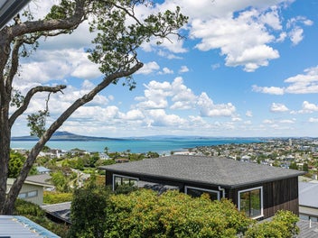 Westlake Zoned-Lock up & Leave with Double Garage