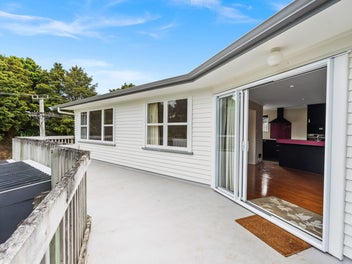 Vendors Have Relocated - Property Must be Sold