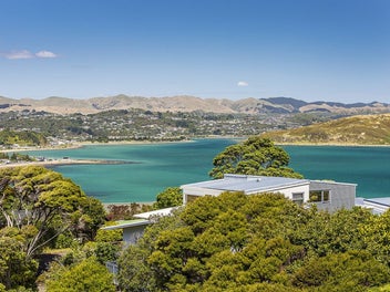 PLIMMERTON FAMILY LIVING