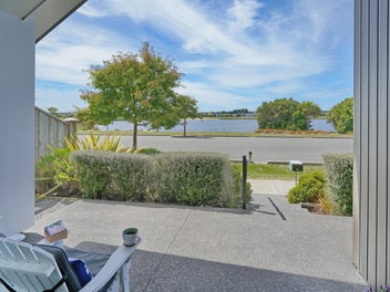 Fabulous Views Over Lake Pegasus