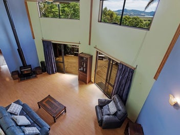 PRIVATE HEAVEN ON EARTH WITH WATER VIEWS