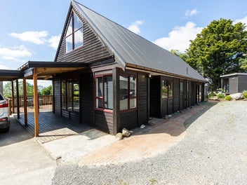 A SLICE OF RURAL PARADISE