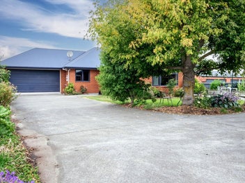 LOOKING FOR LOW MAINTENANCE?