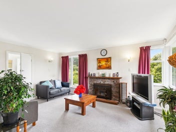 AFFORDABLE LIFESTYLE IN CENTRAL KARORI