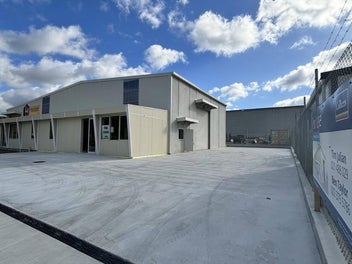 Image 1 of 14