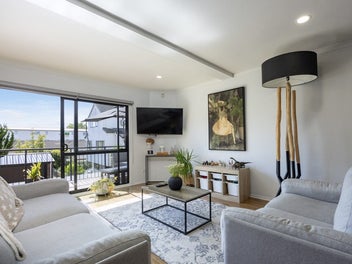 Size, Location & Parking - Ideal First Home