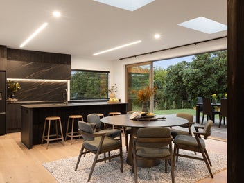 Luxury living in a native bush paradise