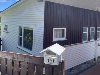 Image 1 of 28