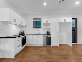 Near New, with Master Builder Guarantee