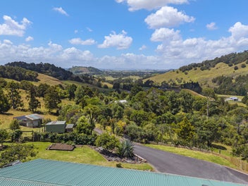 Motivated Vendors - Stunning Lifestyle Package