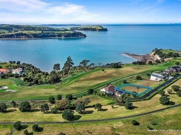 Prime Opportunity in Exclusive Pacific Cliffs