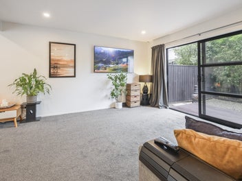 Extra Space and Super Comfort Inside Four Aves