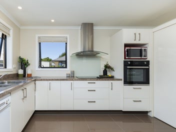 Effortless Living, Incredible Value!